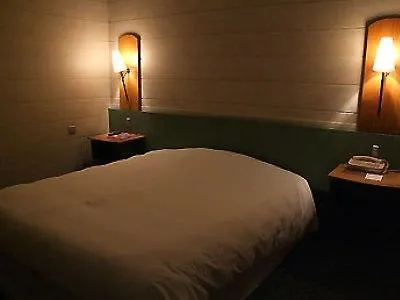 Mercure Annecy Sud Hotel 4*
