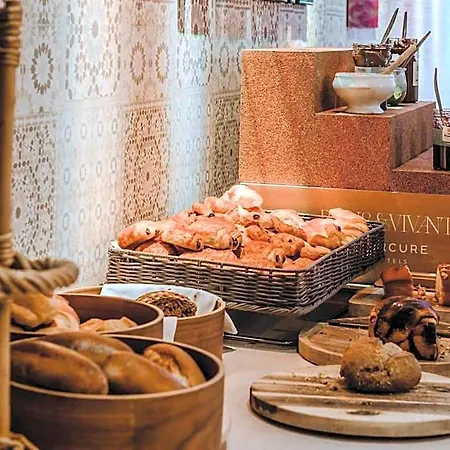 Szálloda Mercure Annecy Sud