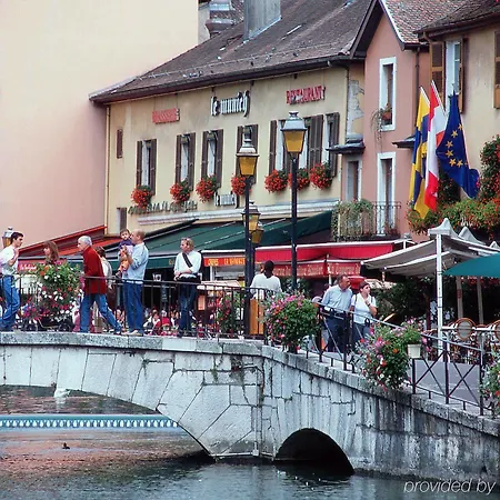 Mercure Annecy Sud 4*
