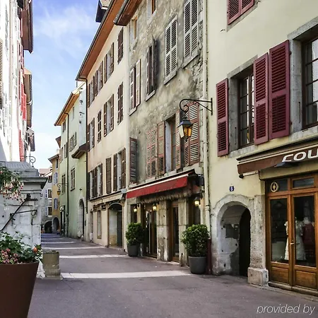 Mercure Annecy Sud 4*